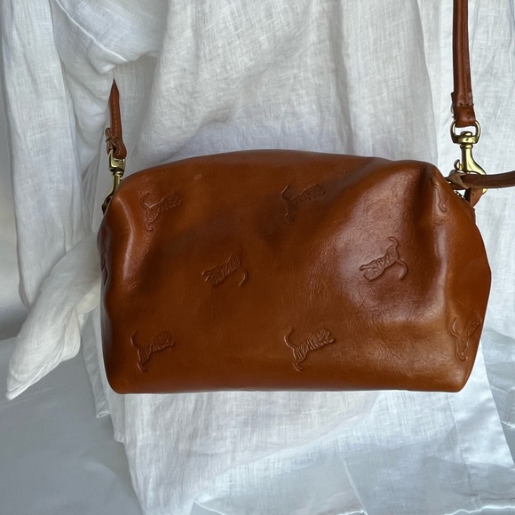 Clare V L’Ami, Natural Rustic with all over Tiger Deboss - Picture 2 of 11